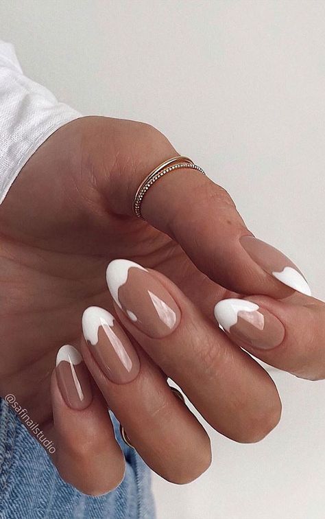 white tip nails, white nails tips, french nail ideas, french nails design #frenchnails 2d Nails, White Tip Nails, Chic Nail Designs, Minimal Nails, Minimalist Nails, Dream Nails, Fire Nails, Funky Nails, Pretty Acrylic Nails