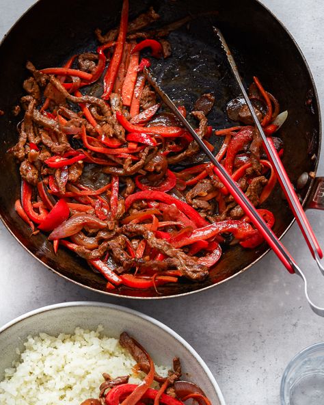 Whole30 Spicy Beef Stir Fry - Paleo | PrimalGourmet Spicy Beef Stir Fry, Primal Gourmet, Shredded Beef Recipes, 30 Minute Meals Healthy, Recipes Spicy, Easy Whole 30 Recipes, Sweet Potato Noodles, Paleo Beef, Fry Recipes