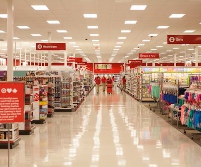 Bullseye: Money-Saving Tips for Shopping at Target If items take too long to sell, Target will donate them to Goodwill (!) Target Aesthetic, Target Employee, Super Target, Target Store, Neon Bedroom, Target Customer, Target Gift Cards, Smart Lights, Brick And Mortar