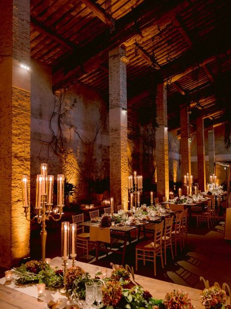 Sophisticated fall wedding dinner setup Fall Wedding Dinner, Dinner Setup, Wedding In Italy, Wedding Themes Fall, Tuscany Wedding, Wedding Dinner, Dinner Set, Autumn Wedding, Italy Wedding