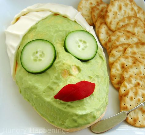 Hungry Happenings: Spa Party Appetizer - A clever way to serve a cheese ball. Spa Party Foods, Cosmetology Graduation, Spa Birthday Parties, Party Appetizer, Spa Party, Cheese Ball, Food Humor, Appetizers For Party, Cosmetology