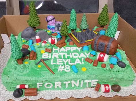 Fortnite Sheet Cake, Fortnight Cake, Fortnite Birthday Cake, Traybake Cake, Fortnite Background, Fortnite Cake, Oreo Buttercream, Fortnite Birthday, Birthday Sheet Cakes