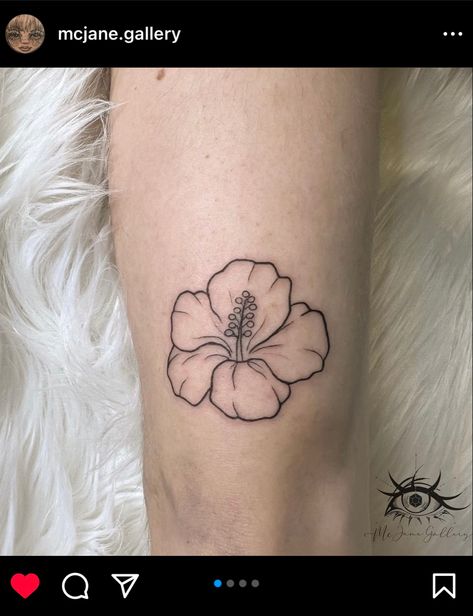 Line Hibiscus Tattoo, Hula Girl Tattoos, Nana Tattoo, Plumeria Tattoo, Hawaii Tattoos, Hibiscus Tattoo, Tattoo Outline Drawing, Outline Drawing, Hula Girl