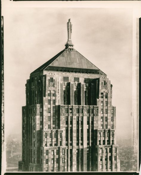 Chicago Board Of Trade, Limestone Cladding, Trading Room, Chicago Interiors, American Art Deco, Deco Interiors, Chicago History Museum, Building Interior, Interior Office