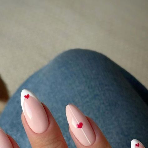 Monika on Instagram: "V-DAY FRENCH 🤍❤️🤍 @glitterbels @nails_by_annabel_m Heme Free Builder Bel Gel Iconic Heme Free Gel Polish Ladybird • • • 💍 @sothopl #delicatenails #simplenails #simplenailart #frenchnails #frenchmanicure #newmanicure #minimalnails #valentinesnails #vdaynails #beautynails #glamnails #nailfashion #nailstyle #nailtrends #nailsdesign #nailart #elegantnails #classynails #heartnails #nailsinspo #nailsideas #nailsofinstagram #nailsoftheday #nails2inspire #nails2024 #prettynails #cutenails #glitterbels #glamournails #nailslove" Nude Nail Design, Heart Nail Designs, Milky Nails, Valentine Nail Art, February Nails, Nude Nail, Nude Nail Designs, Nail Designs Valentines, Nail Design Ideas