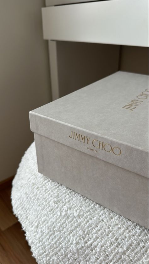 Jimmy Choo Aesthetic, Heels Aesthetic, Fan Fiction Stories, Snapchat Story, Jimmy Choo Heels, Funny Study Quotes, Aesthetic Collage, Jimmy Choo Shoes, I Got This