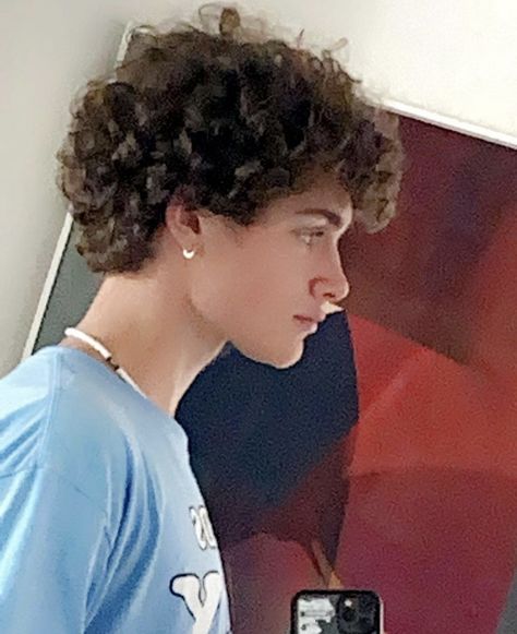 Curly Haircut Men Medium, Mod Curly Haircut, Grown Out Curly Hair Men, Really Curly Hair Men, Curly Hair White Boy, 3a Hair Men, Masculine Curly Haircut, Medium Curly Haircuts Men, Curly Hair Boy Haircut