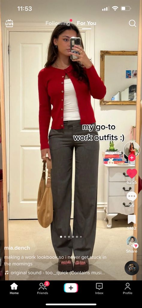 Flare Business Pants Outfit, Nice Work Outfits, Trendy Buissnes Casual Outfits Woman, Formal Outfit Ideas For Women Work Wear, Grey Business Casual Outfits For Women, Warm Winter Office Outfits Women, Basic Business Casual Outfits For Women, Dark Green Maxi Skirt Outfit, Bootcut Slacks Outfit