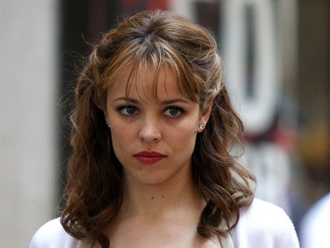 20 Best Haircuts for Men with Round Chubby Face Rachel Mcadams Fringe, Rachel Mcadams Hair Bangs, Rachel Mcadams Bangs, Small Forehead Hairstyles, Hair For Big Foreheads, Small Face Hairstyles, Hair Big Forehead, Oblong Face Hairstyles, Haircut For Big Forehead