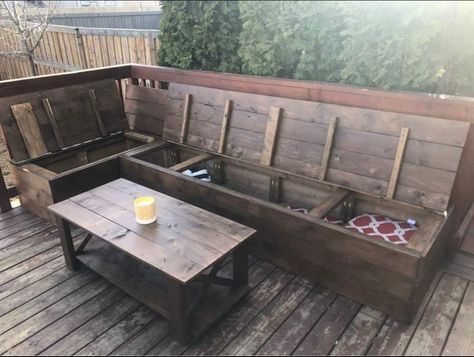 Deck Seating Ideas Built Ins Corner, Patio Sectional Diy, Corner Garden Seating, Deck Storage Bench, Balcon Mic, Patio Lounge Furniture, Deck Bench, Front Porch Furniture, Deck Seating