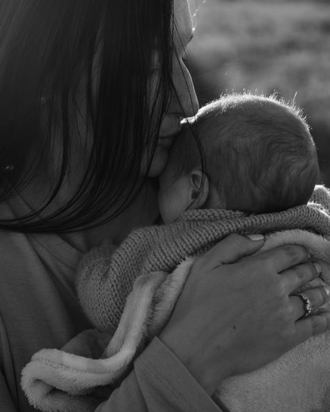 Mom and daughter newborn shoot