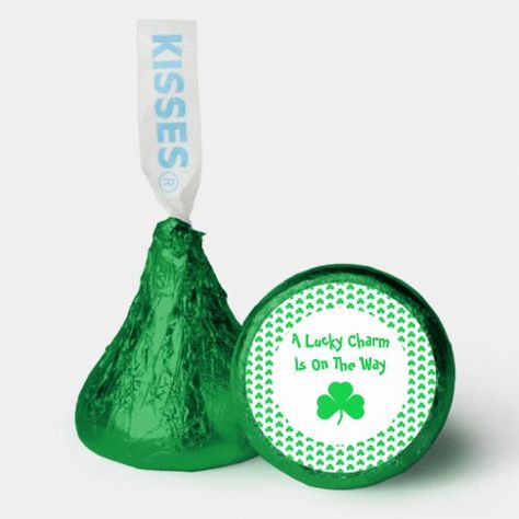 A lucky charm is on the way St Patrick's day pregnancy announcement and baby shower #ad Pregnancy Gender Reveal, Gender Reveal Gifts, Hershey's Kisses, Saint Patties, Candy Favors, Hershey Kisses, Happy St Patricks Day, Lucky Clover, St Pattys