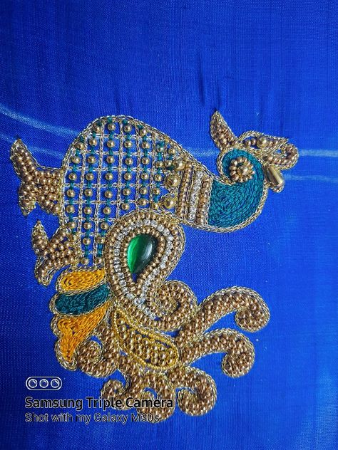 Embossed Bead Work Aari Design, Peacock Blouse Designs, Peacock Embroidery Designs, Patch Work Blouse Designs, Aari Design, Flower Pattern Drawing, Hand Work Design, Maggam Work Designs, Aari Blouse