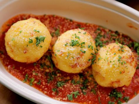 Polenta Balls, Meatball And Polenta Casserole Pioneer Woman, Ricotta Polenta With Drunken Meatballs, Baked Polenta Rounds, Drunken Meatballs With Ricotta Polenta, Butter Beans Recipe, How To Cook Polenta, Polenta Recipes, Roasted Tomato Sauce