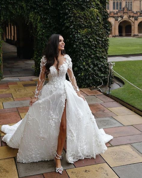 Long Sleeve Wedding Gown, Leg Split, Princess Ball Gowns, Sheer Long Sleeve, Wedding Dress Fabrics, Wedding Bridal Party, Elegant Bride, Bridal Party Dresses, فستان سهرة