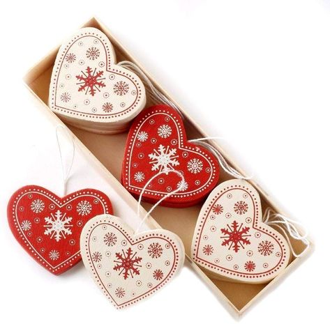 Box of 12 Traditional Vintage Style Red/Cream Wooden Heart Shapes Christmas Tree Decorations: AmazonSmile: Kitchen & Home Nordic Christmas Decorations, Scandinavian Christmas Ornaments, Wooden Christmas Tree Decorations, Wooden Christmas Decorations, Christmas Tree Painting, Nordic Christmas, Easy Christmas Crafts, Wooden Christmas Trees, 3d Christmas