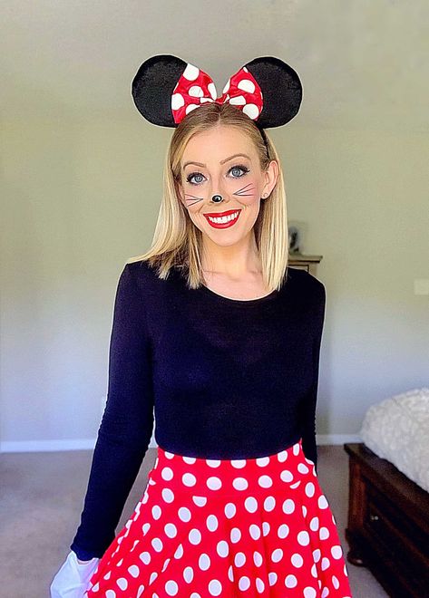 Check out my Easy Minnie Mouse Makeup & DIY Minnie Mouse Halloween Costume for a cute, girly, and simple last-minute Halloween costume for women! This cute Minnie Mouse Makeup look and costume is super simple to create with everyday, drugstore makeup products and products you can find on Amazon. #minniemousecostume #minniemousemakeup #halloweenmakeup #halloweencostume Minnie Mouse Teacher Costume, Adult Mini Mouse Costume, Diy Mini Mouse Costume Adult, Mini Mouse Outfit Ideas For Women, Minnie Mouse Womens Costume, Minnie Costume Women, Mini Mouse Makeup Ideas, Minnie Mouse Halloween Costume For Women, Kostum Halloween Simple