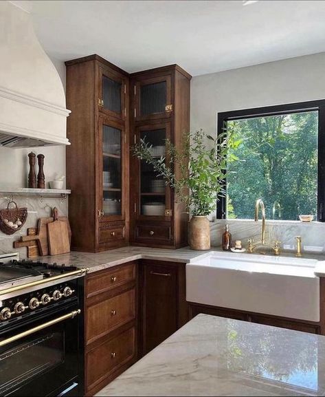 Walnut Stained Kitchen Cabinets, Dark Stain Kitchen Cabinets, Haris Kenjar, Dark Wood Kitchen Cabinets, Stained Kitchen Cabinets, Dark Wood Kitchens, Cozy Fall Bedroom, Dream Kitchens, Fall Bedroom