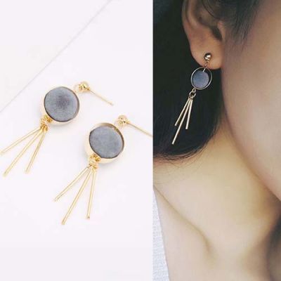 02C5B2rRound PomPom Earrings Gray Rp. 26.000  RESELLER DISC 25% Order Via Whatsapp 081385902726 via Tokopedia Shoppaeonniid #shoppaeonni #antingbunga #antingkeren #antingkekinian #antingkorea #anting #antingpanjang #antingtassel #antingemas #antingmurah #antingootd #ootd #kekinian #antinglucu #antingcewe #jualanting #reseller #dropship #like4like #jualanku #trustedolshop Pompom Earrings, Ootd, Drop Earrings