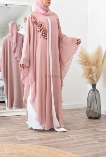 Modest Bridal Dresses, Aid El Fitr, Match Art, Abaya Designs Latest, Islamic Fashion Dresses, Hijab Designs, Muslim Fashion Hijab Outfits, Mode Abaya, Muslim Fashion Hijab