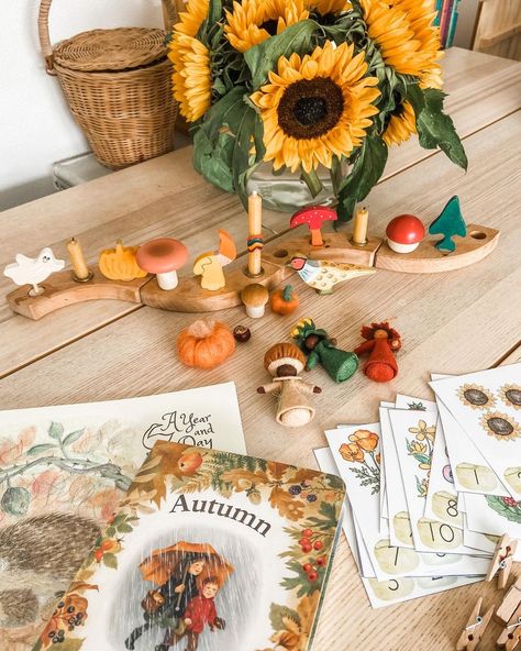 Kids Outdoor Spaces, Celebration Ring, Peg People, Nature Table, Story Telling, Window Art, Healthy Kids, Outdoor Kids, Fall Vibes