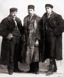 1920s coat Fur Coats, About Life, Fur Coat, Insurance, Hats