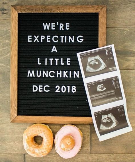 A Dunkin Donuts inspired baby announcement Celebrity Baby Fashion, Second Baby Announcements, Celebrity Baby Pictures, Fun Baby Announcement, Baby Stocking, Cute Pregnancy Announcement, Baby News, Celebrity Baby Names