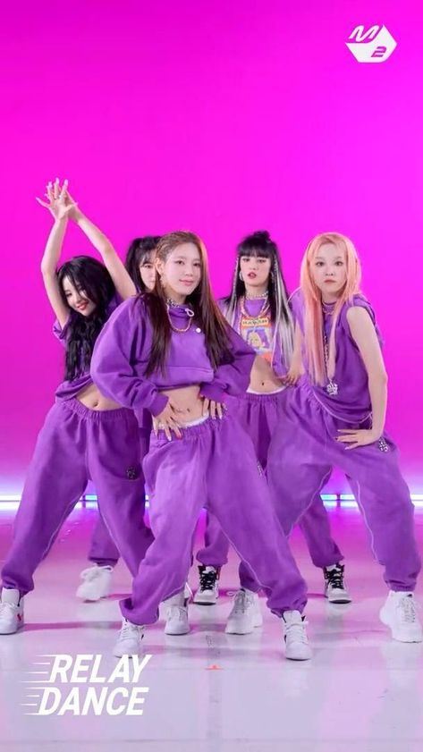 [Relay Dance(G)I-DLETOMBOY (4K) Nxde G-idle Outfit, Kpop Relay Dance, Tomboy G Idle, Relay Dance, Bff Girls, G I Dle Miyeon, Group Dance, Lisa Bp, Dance Kpop