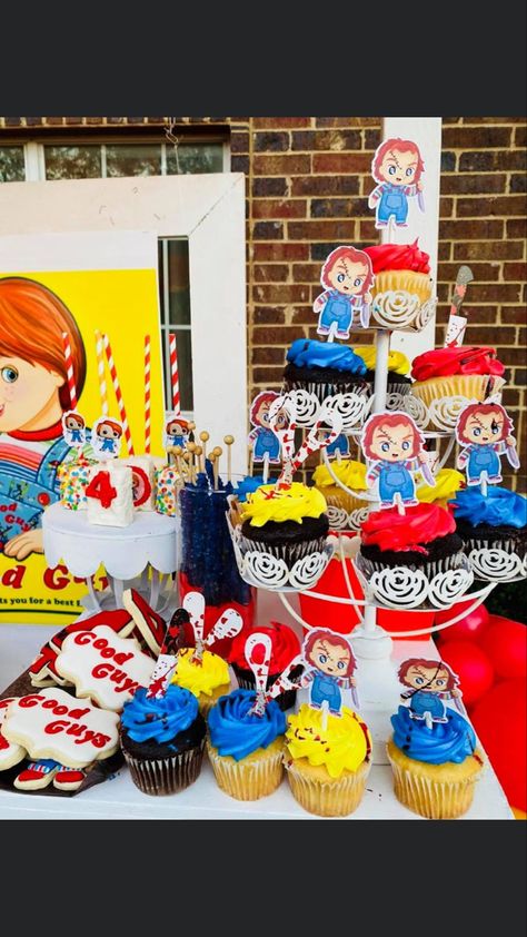 Good Guy Chucky Birthday Party Ideas, Chucky Birthday Party Ideas, Chucky And His Bride, Tiffany Bride Of Chucky, Horror Themed Party, Good Guy Doll, Carnival Birthday Party Theme, Baby Birthday Decorations, Childs Play Chucky