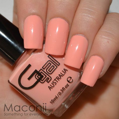 Coral Pink Nails, Urban Nails, Nail Paint Shades, Matte Pink Nails, Pedicure Designs Toenails, Opi Nail Colors, Pretty Nail Colors, Peach Nails, Coral Nails