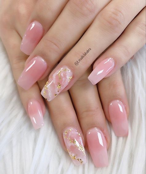 Acrylic Flower Designs Nail Art, Pink And White Glam Nails, Romantic Nails Acrylic, Nude Ombre Nails Almond, Pink Nude Nails Design, Clear Pink Nail Designs, Easy Easter Nail Designs, Short Nail Set, Pink And Gold Nails