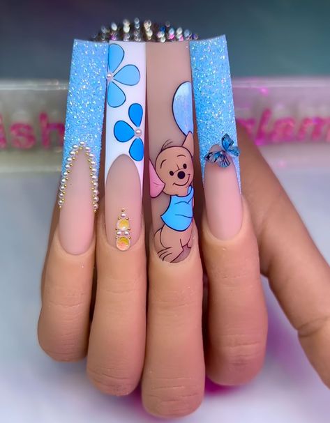 Acrylic Nails Cartoon Art Designs, Cartoon Characters Nail Art, Proud Family Nails, Extra Nail Designs, Patrick Star Nails, Character Art Nails, Cartoon Art Nails, Cartoon Character Nail Art, Cartoon Nail Art Designs