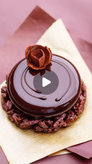 KICA Ecole de pâtisserie on Instagram: "If you have a passion for elegant and delightful pastries,  welcome to our upcoming Master Class🌟! 

Join us tomorrow, May 1st, for an interactive session where you’ll uncover the secrets to crafting a divine Hazelnut Bracelet Tartlet🌰✨. Delve into the art of professional pastry-making, mastering textures that are truly treasures for any pastry enthusiast, and learn to assemble them into an exceptional tartlet 🤩!

What awaits you at the Master Class:

1. Make the gelatin mass
2. Prepare the neutral glaze (nappage)
3. Make the cocoa glaze
4. Prepare the hazelnut and almond praline
5. Make the almond shortcrust pastry
6. Prepare the lime, ginger and milk chocolate mousse

Indulge in a symphony of flavors and textures within a crisp tartlet shell ado Milk Chocolate Mousse, Tart Chocolate, Almond Praline, Pastry Making, May 1st, Shortcrust Pastry, Chocolate Mousse, Milk Chocolate, May 1