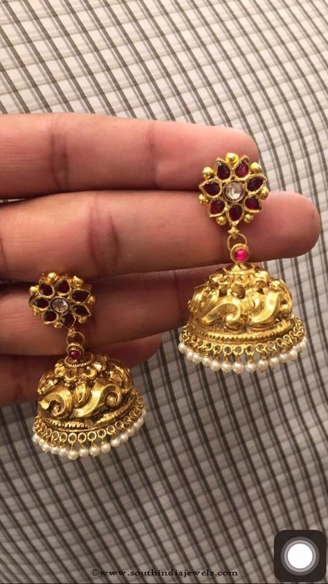 30 Grams Gold Jhumki Premraj Shantilal Jain Jewellers, Antique Gold Earrings, Gold Jhumka Earrings, Antique Gold Jewelry Indian, Diamond Earrings Design, Cat Earrings Studs, Rose Gold Earrings Studs, Beaded Necklace Designs, Antique Bridal Jewelry