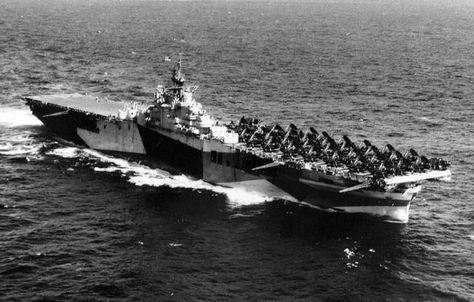 USS Bennington (CV-20) - World War II - Vietnam War British Aircraft Carrier, Uss Intrepid, Navy Aircraft Carrier, Us Navy Ships, Naval Force, British Aircraft, Naval History, Navy Aircraft, Wwii Aircraft