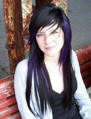 emo highlights | Flickr - Photo Sharing! Emo Haircuts For Girls, Short Emo Haircuts, Emo Haircuts, Pink And Black Hair, Asymmetrical Haircut, Emo Scene Hair, Asymmetrical Hairstyles, Black Hair With Highlights, Long Layered Haircuts