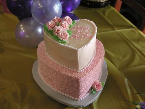 Nan's 80Th Heart Birthday Cake 2 Tier Mudcake with chocolate buttercream filling and vanilla buttercream icing. Roses are fondant.... Birthday Cake 2 Tier, Cake Piping Designs, Cake 2 Tier, Icing Roses, Vanilla Buttercream Icing, Heart Birthday Cake, Tiered Cakes Birthday, Heart Birthday, Farm Themed Birthday Party