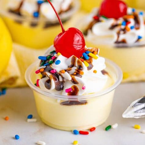 Black Bean and Corn Salsa Recipe - Belly Full Pina Colada Pudding Shots, Pina Colada Pudding, Frozen Pudding, Sundae Toppings, Homemade Whipped Cream Recipe, Banana Cream Pudding, Easy Puddings, Princess Pinky Girl, Pudding Flavors