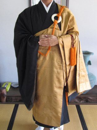 Monk Fashion, Monk Outfit, Tang Sanzang, Monk Clothing, Priest Clothes, Japanese Attire, Buddhist Clothing, Traditional Asian Clothing, Masc Fashion