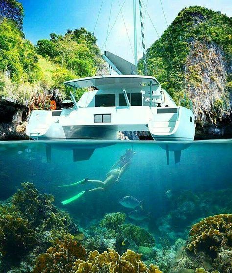 Best Yachts, Sailboat Living, Sail Life, Filmy Vintage, Sailing Holidays, Ao Nang, Yacht Interior, Yacht Life, Yacht Boat