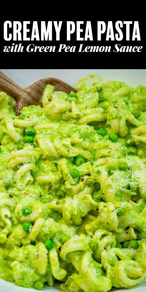 This easy, creamy, and delicious lemony Pea Pasta recipe combines peas, cream, aromatics, lemon and Parmigiano Reggiano cheese for a delicious springtime pasta the whole family will love! Green Pea Pasta Sauce, Pea Pasta Recipe, Recipe With Peas, Pea Pasta, Creamy Peas, Lemon Garlic Pasta, Pasta With Peas, Roasted Red Pepper Pasta, Creamy Mushroom Pasta