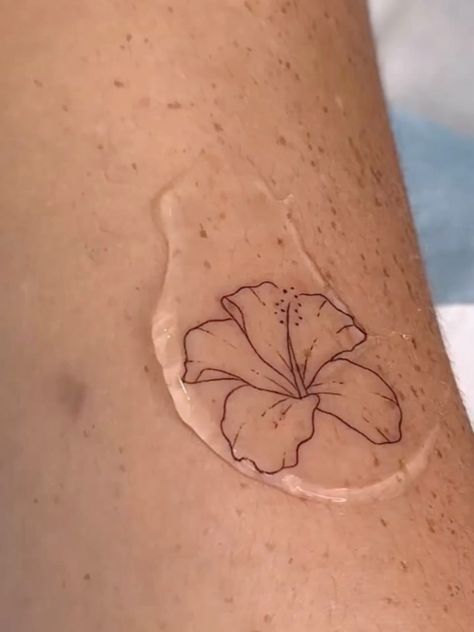 Pikake Flower Tattoo, Hawaii Flower Tattoo Hibiscus, Nevaeh Tattoo, Fine Line Hibiscus Tattoo, Hawaii Flower Tattoos, Hibiscus Tattoo, Fine Line Tattoo, Beach Tattoo, Spine Tattoos For Women