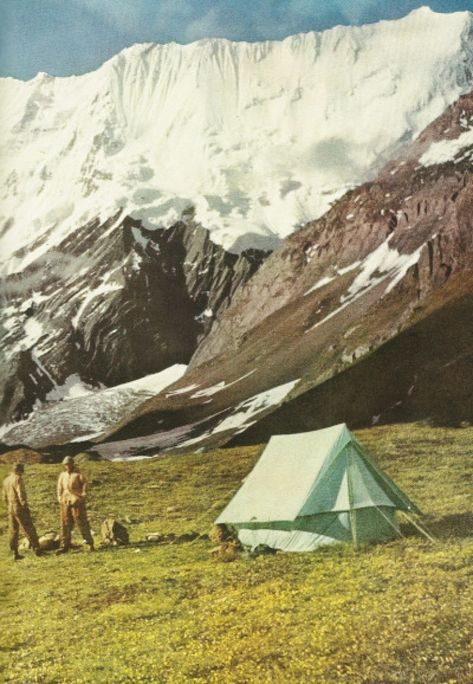 Vintage National Geographic, Vintage National Park, National Geographic Photography, National Park Photos, Vintage Camping, Vintage Landscape, Adventure Camping, Vintage Pictures, Outdoor Photography