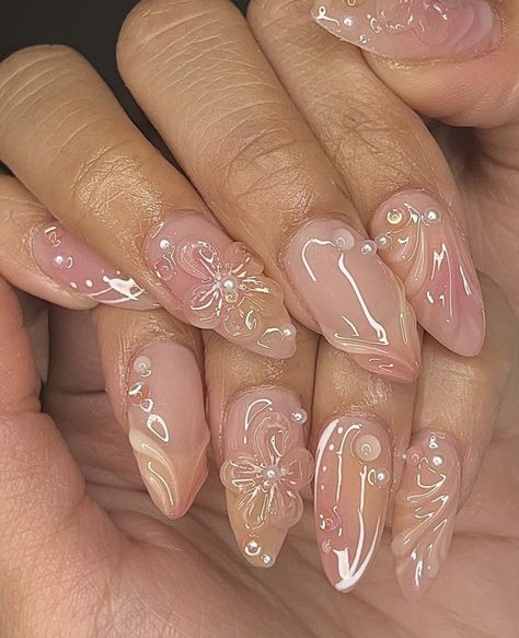 Unique Nail Inspo Acrylic Short, Nail Designs Builder Gel, Jelly Nails On Natural Nails, Jelly Nail Inspiration, Blooming Gel Almond Nails, Laufey Inspired Nails, Gel X Pink Nails, Cool Nail Inspo 2024 Almond, Liquid Gel Nails Designs