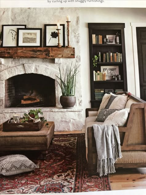 Fireplace Living Room, Room With Fireplace, Home Fireplace, Interior Modern, Fireplace Ideas, Living Room With Fireplace, Living Room Inspo, Home N Decor, Living Room Inspiration