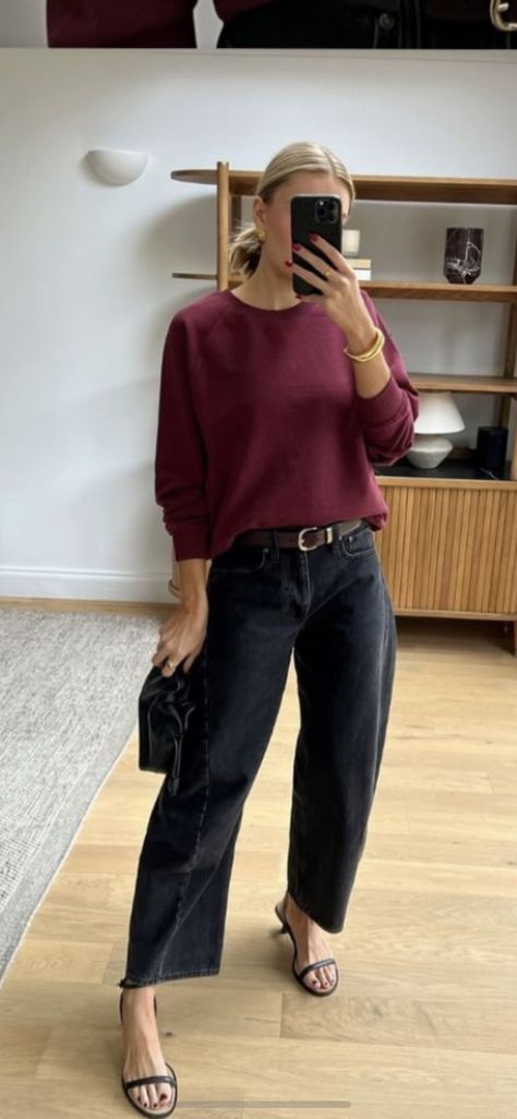 Cardigan Outfit Fall 2024, Burgundy Knit Sweater Outfit, Maroon Long Sleeve Outfit, Plum Sweater Outfit, Maroon Sweatshirt Outfit, Burgandy Pants Outfits, Maroon Jeans Outfit, Maroon Sweater Outfit, Short Sleeve Sweater Outfit