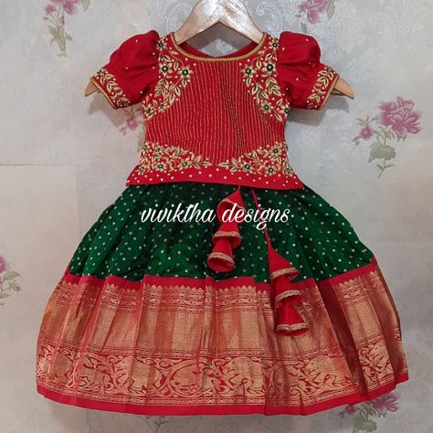 Pattu Pavadai Aari Work For Kids, Pattu Pavadai Kids Blouse Designs Maggam Work, Kids Pattu Langa Blouse Designs Maggam Work, Baby Pattu Langa Designs, Baby Girl Pattu Langa Designs, Pattu Lehenga For Kids, Luxury Kids Room, Lehanga For Kids