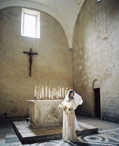 Marriage Aesthetic, Goth Wedding, Catholic Wedding, Wedding Aesthetic, Gothic Wedding, Church Wedding, Dreamy Wedding, Fairytale Wedding, Weeding