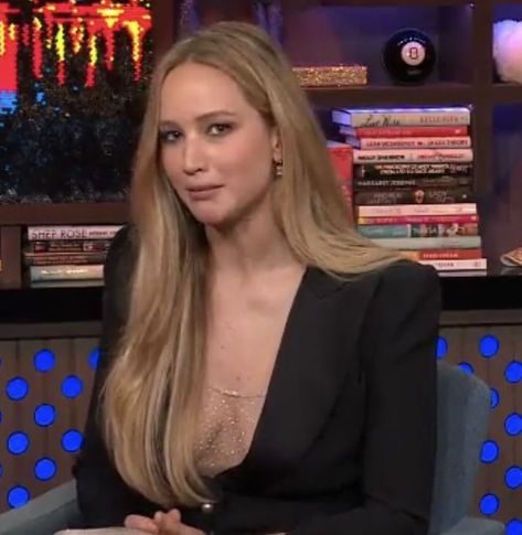 Jennifer Lawrence Funny Faces, Jeniffer Lawrance, Jennifer Lawrence Funny, Award Speech, Jennifer Lawrence Pics, Comfort People, Jennifer Lawrence, Funny Faces, Actors & Actresses