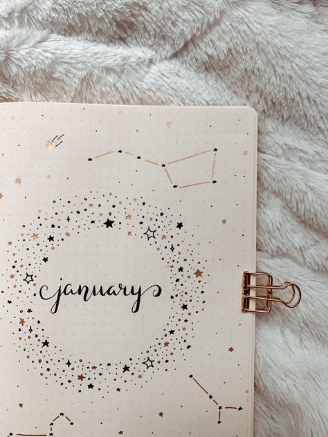 January cover page bullet journal or planner. Star theme 🌟 Cute, stars, dreams, universe 💫 #bujo #stars #cute #bujoideas #bujoinspiration #bulletjournaling #bulletjournalideas #planner #bulletjournalinspiration #january #coverpage #theme Bujo Themes January, January Bujo Theme Ideas, Bujo Stars Theme, Celestial Bullet Journal Theme, Bullet Journal 2024 Cover Page, January Journal Cover, Bujo 2024 Cover Page, Bullet Journal 2024 Cover, January Cover Page Bullet Journal